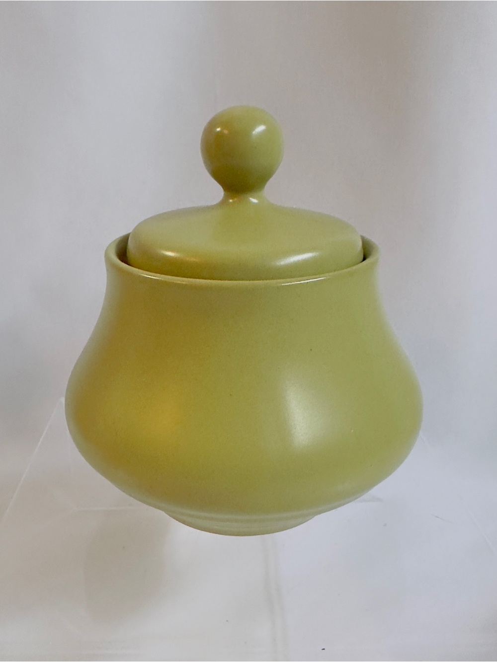 Noritake Folkstone Genuine Stoneware Celedon Lidded Avocado Green Sugar Bowl